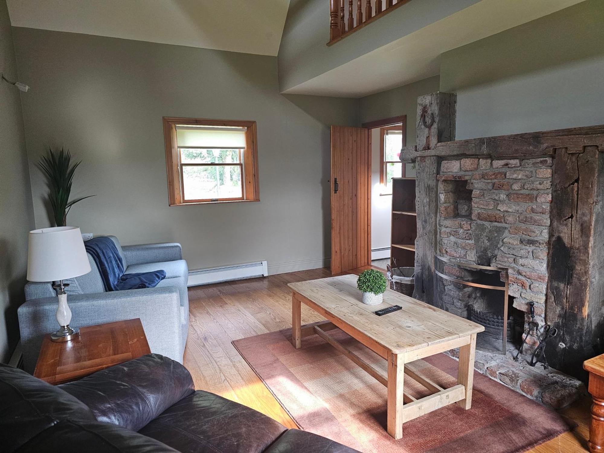 Longford Holiday Red Rose Self Catering Cottage Extérieur photo